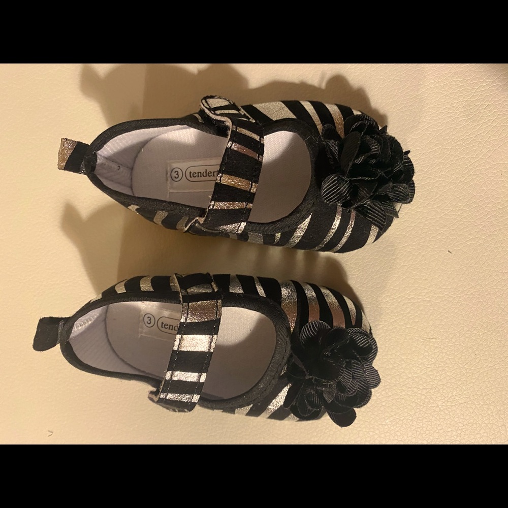 Tender toes infant shoes